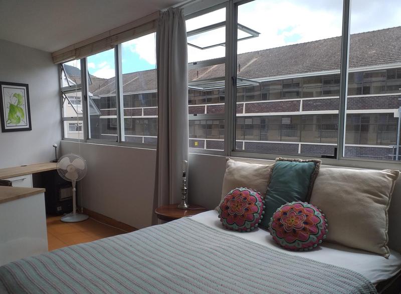 1 Bedroom Property for Sale in Newlands Western Cape